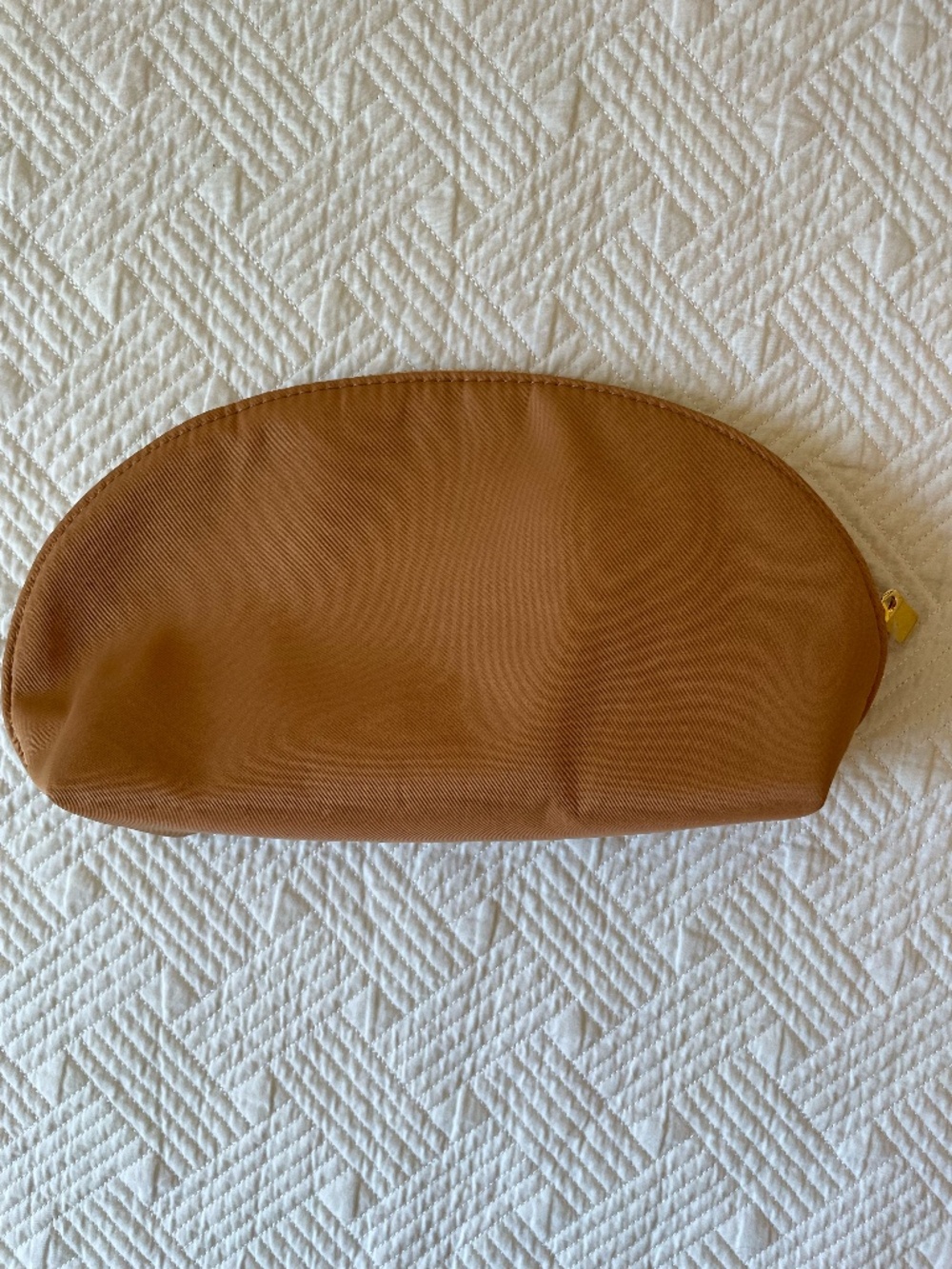 Burberry tan cosmetic pouch with gold tone zip-close and embossed BURBERRY logo - Picture 3 of 11